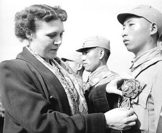 Фанлян на военной церемонии. Тайвань, 31 декабря 1951 года. Photo:AFP 