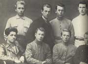 Студенты Московской
Горной академии.
1921-1924 гг.
(справа стоит А.Фадеев)